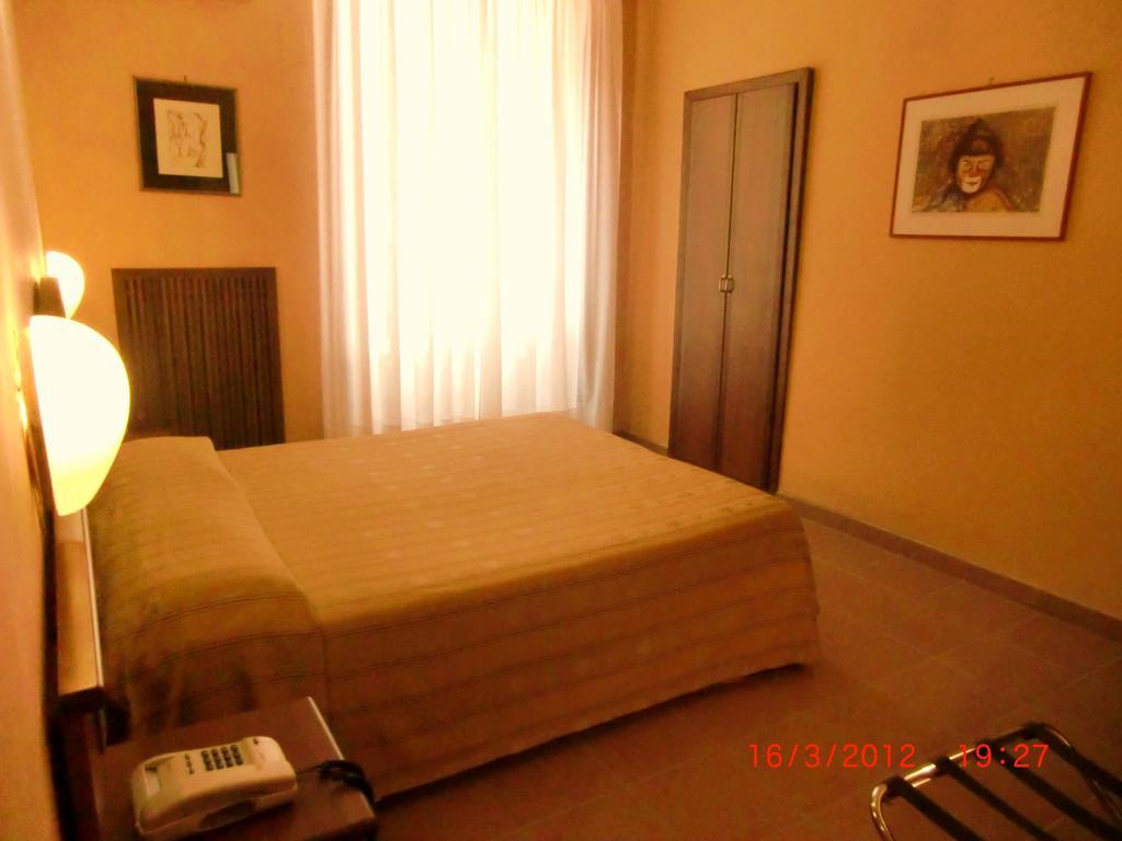 Hotel Cavour Verona Exterior foto